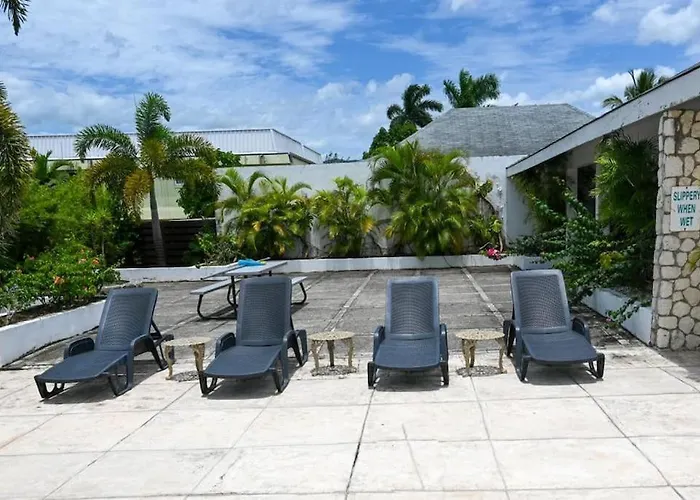 D'escape At Seawind On The Bay Montego Bay